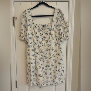 Old Navy floral dress